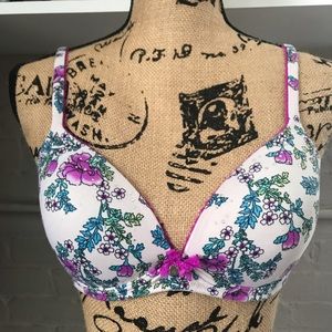 Victoria’s Secret Wireless Bra